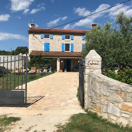 Farmhouse Cubani Bale Exteriér fotografie