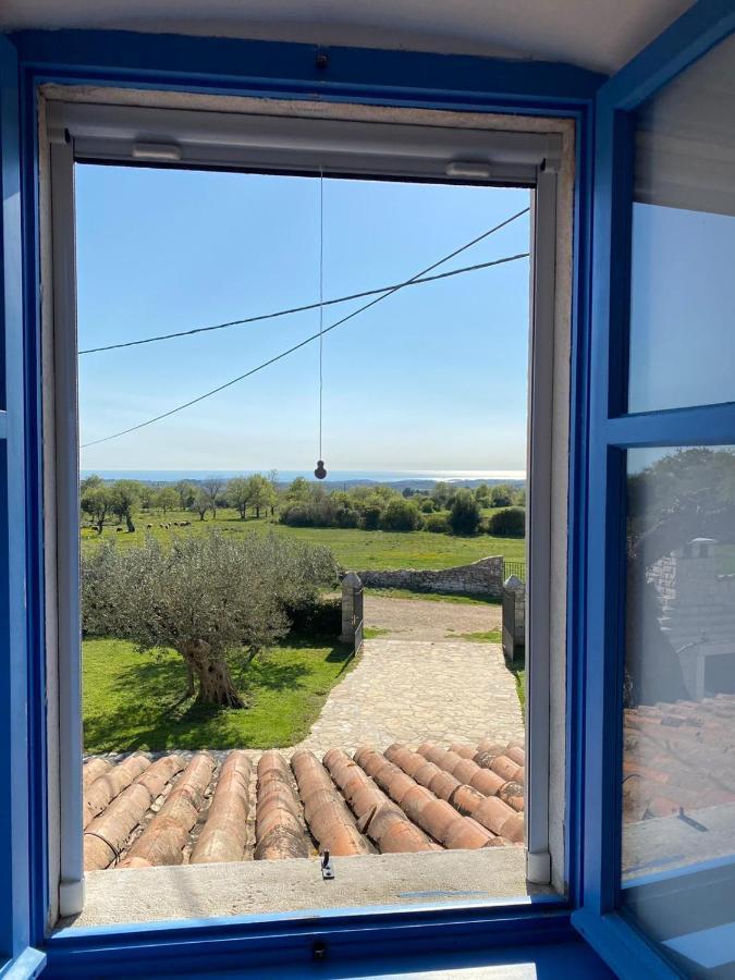 Farmhouse Cubani Bale Exteriér fotografie