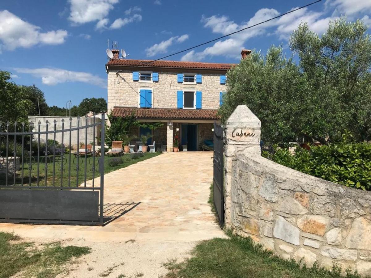 Farmhouse Cubani Bale Exteriér fotografie